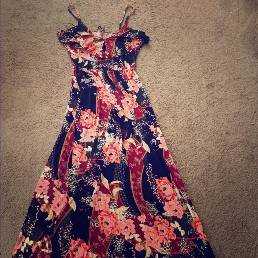 Beautiful floral MaxiDress